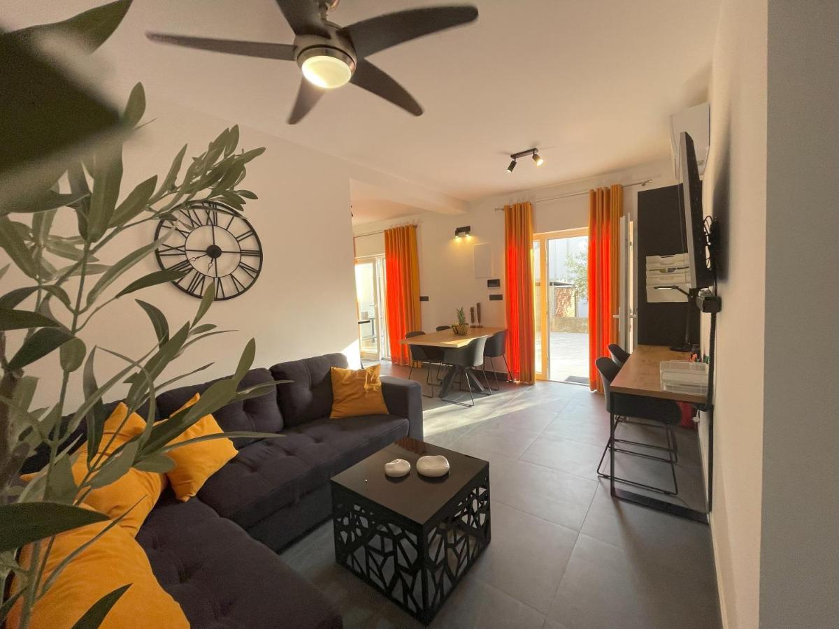 Valkane Beach Apartments Пула Экстерьер фото