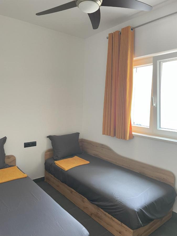 Valkane Beach Apartments Пула Экстерьер фото