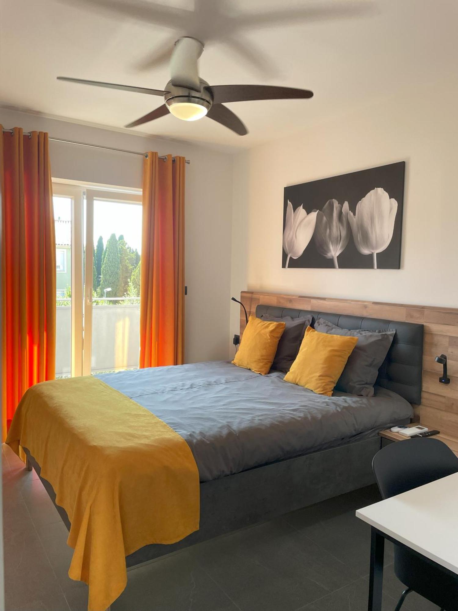 Valkane Beach Apartments Пула Экстерьер фото